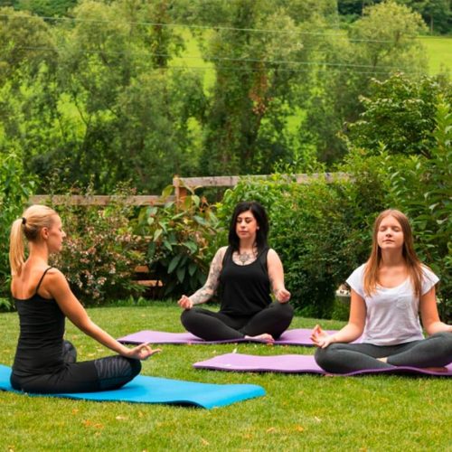 Grossauer_Homes_Aktivitäten_Yoga